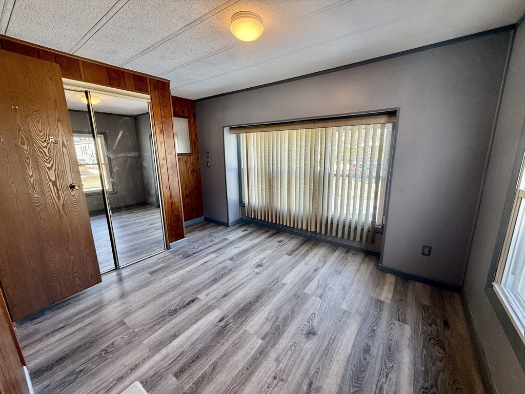 141 Edbert Street Chicopee, MA 01020 - Photo 16 of 18