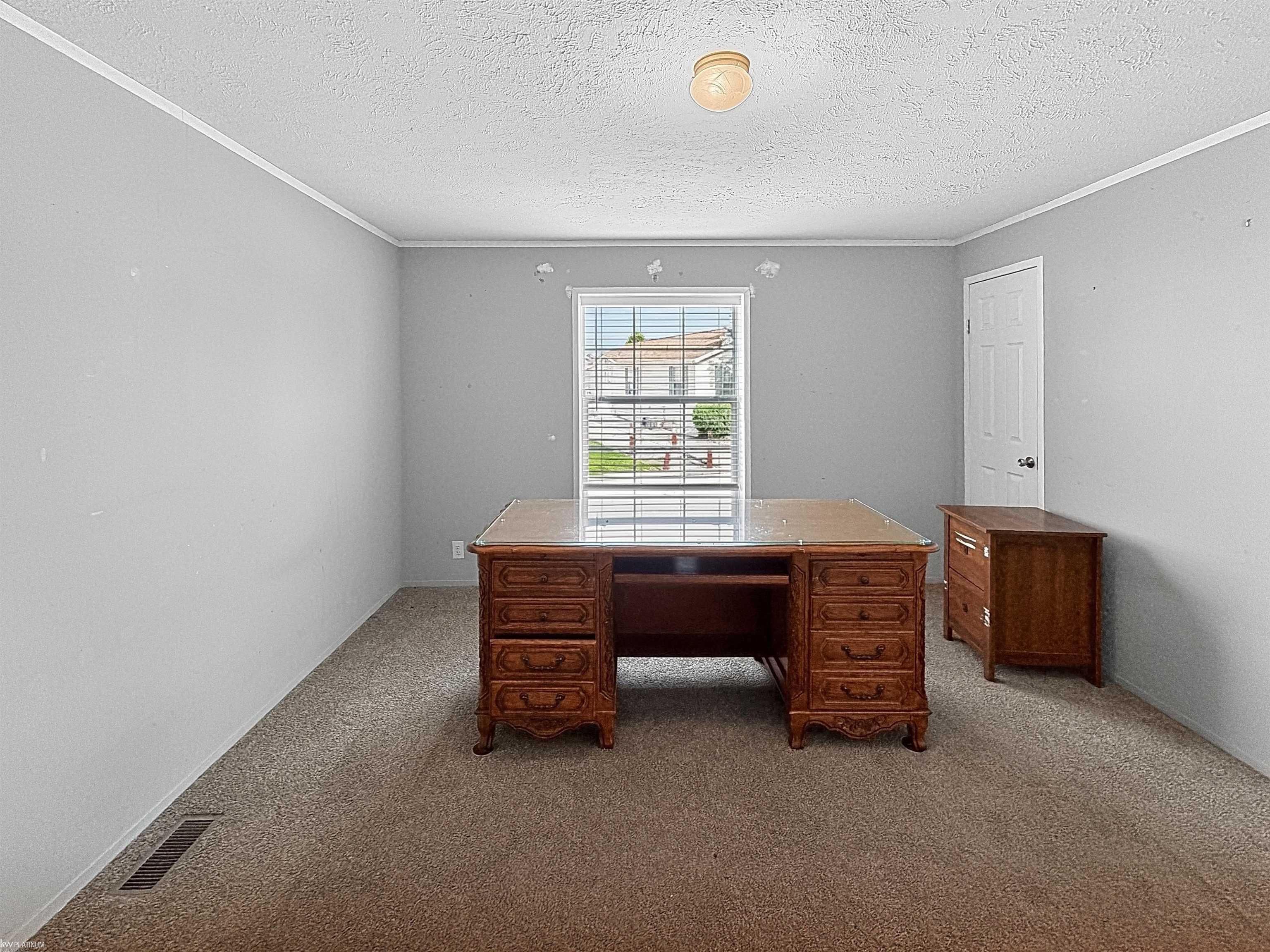 45545 Labelle Drive Macomb, MI 48044 - Photo 19 of 25 50214450-2923da44-349e-4bb8-a5da-144ea2b838f5.JPG