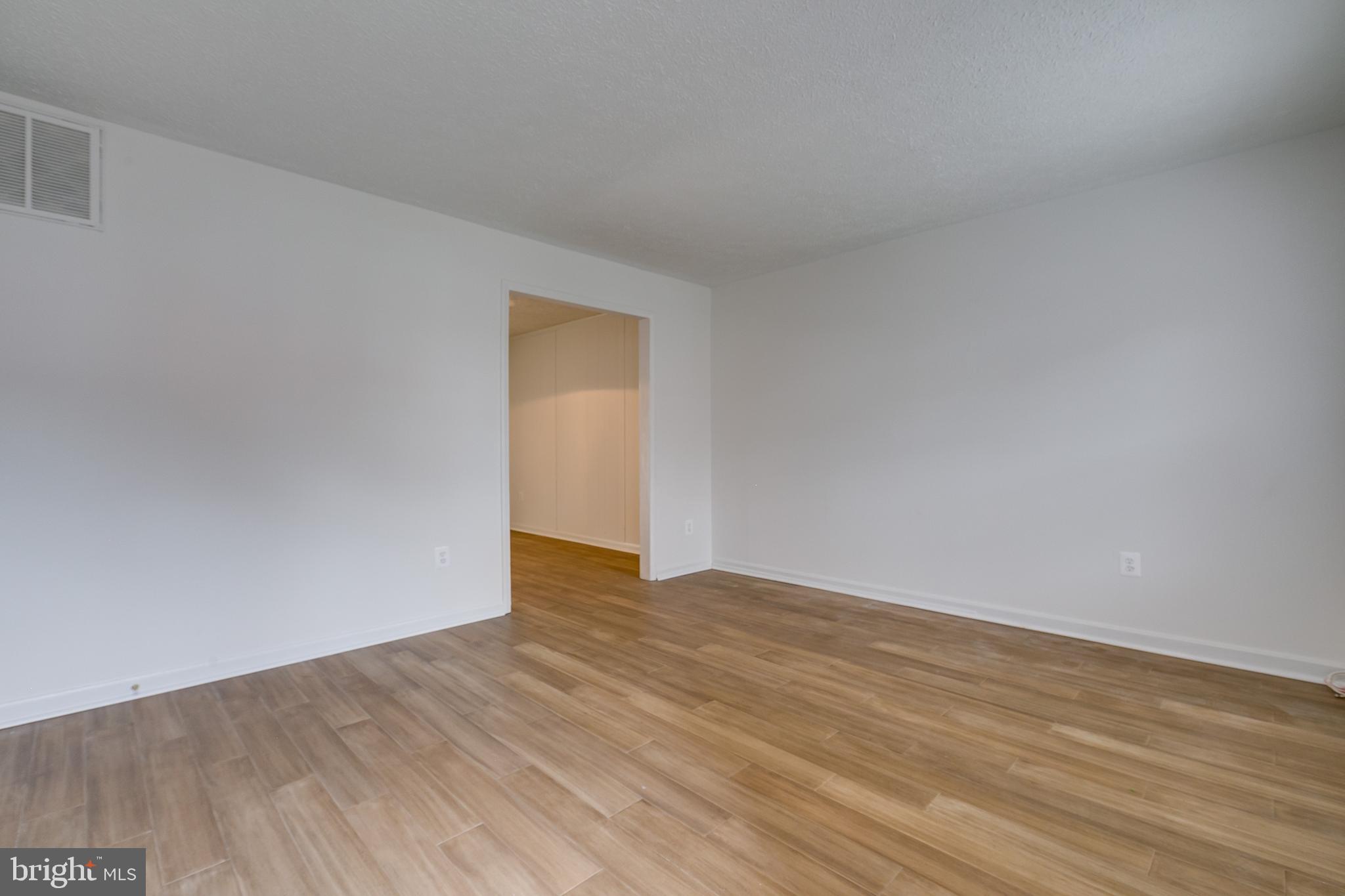 9209 Taney Road Manassas, VA 20110 - Photo 7 of 26 Gallery Image 7