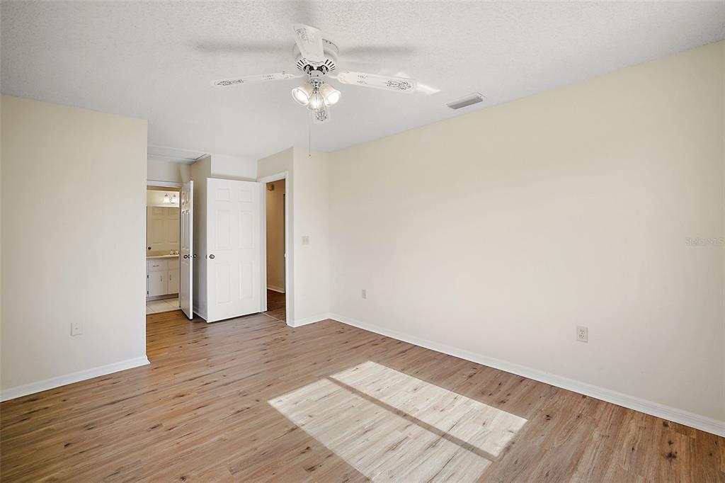 11471 Southwest 84th Court Road Ocala, FL 34481 - Photo 25 of 28 Gallery Image 25
