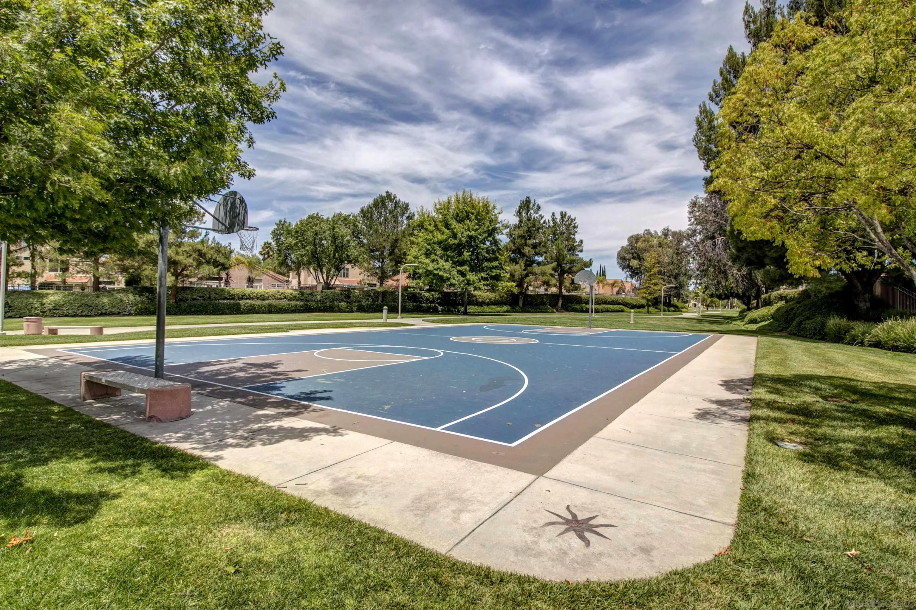 43070 Corte Salamanca Temecula, CA 92592 - Photo 28 of 30 a view of a basketball court