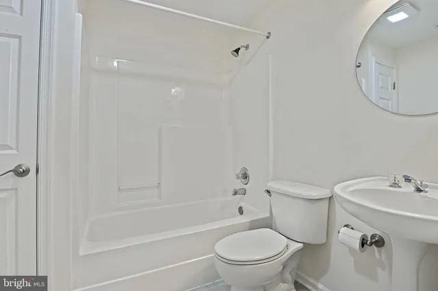 $1,150,000 | 12520 Ridgegate Drive, Herndon, VA 20170