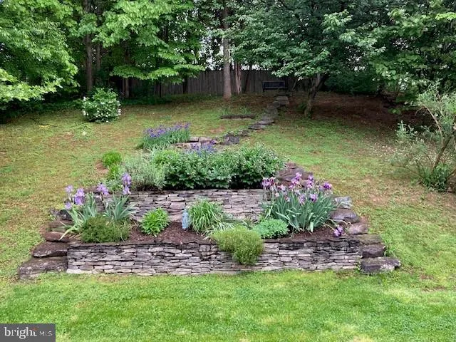 $1,150,000 | 12520 Ridgegate Drive, Herndon, VA 20170