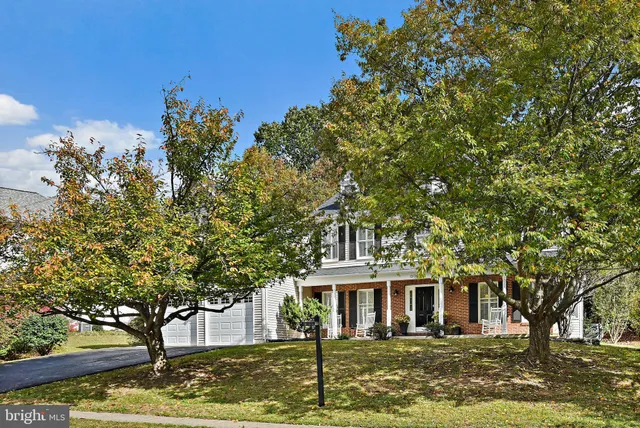 $1,150,000 | 12520 Ridgegate Drive, Herndon, VA 20170