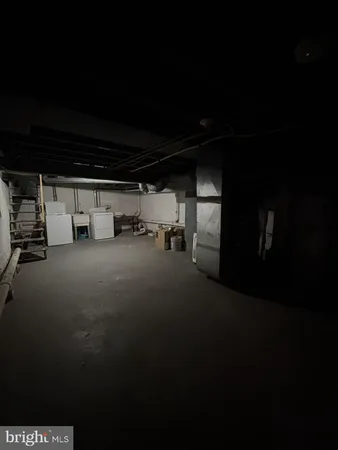 $3,100 | 1613 Lombard Street, Philadelphia, PA 19146