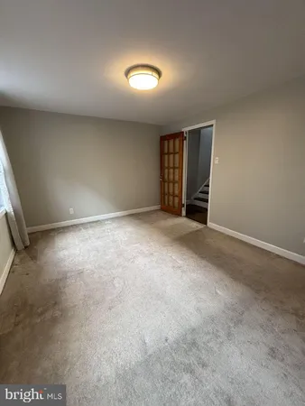 $3,100 | 1613 Lombard Street, Philadelphia, PA 19146