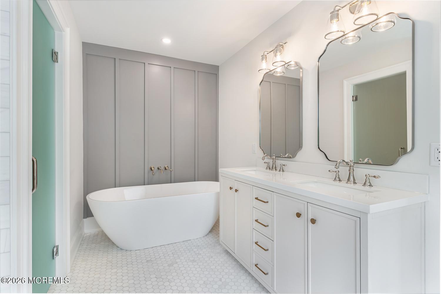 2113 River Road, Unit E Point Pleasant, NJ 08742 - Photo 22 of 38 046-096-2113River515-1500x1000
