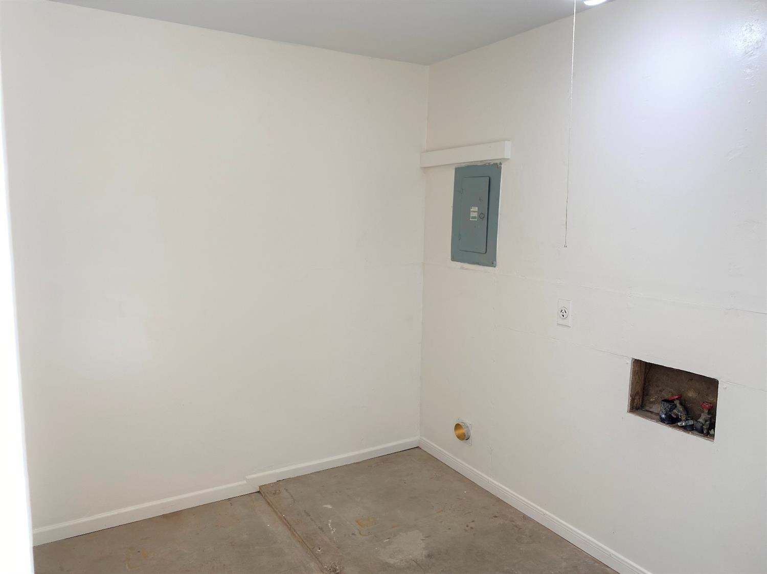 3404 Upland Avenue, Unit 2 Lubbock, TX 79407 - Photo 5 of 13 Photo 5