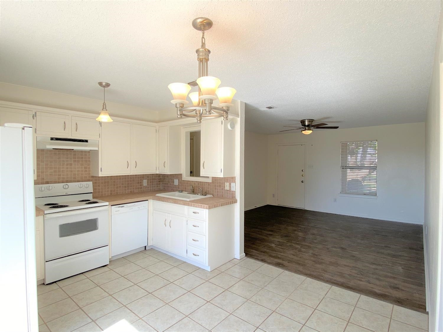 3404 Upland Avenue, Unit 2 Lubbock, TX 79407 - Photo 6 of 13 Photo 6