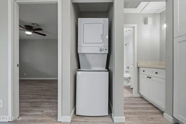 $1,250 | 1940 West Amelia Avenue, Unit 1942 5, Phoenix, AZ 85015