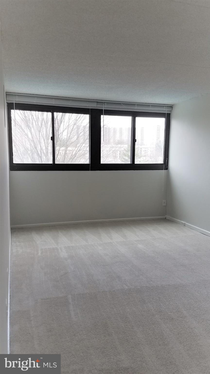 5911 Edsall Road, Unit 212 Alexandria, VA 22304 - Photo 5 of 8 Bedroom (Master)