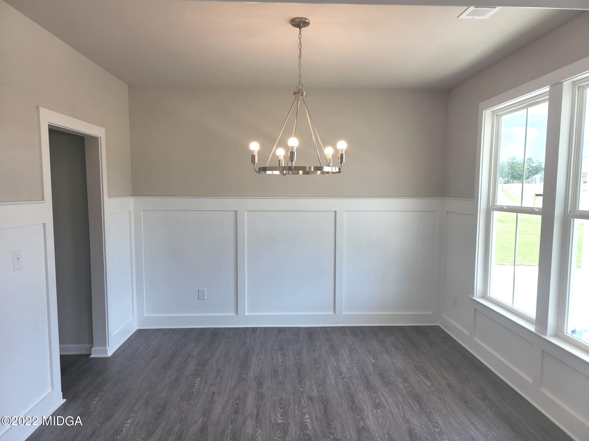 271 Presidents Way Forsyth, GA 31029 - Photo 5 of 23 005 Lakehurst dining room