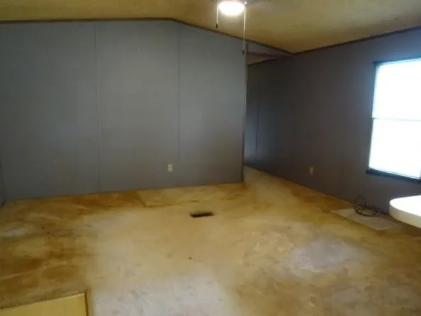 $59,000 | 410 North Howard Street, Rich Hill, MO 64779