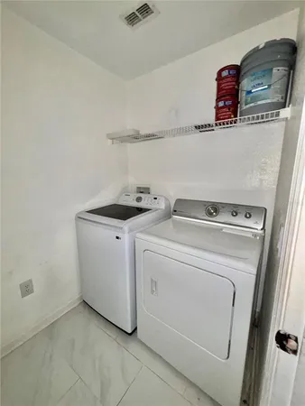 $1,800 | 17110 Carrington Park Drive, Unit 832, Tampa, FL 33647