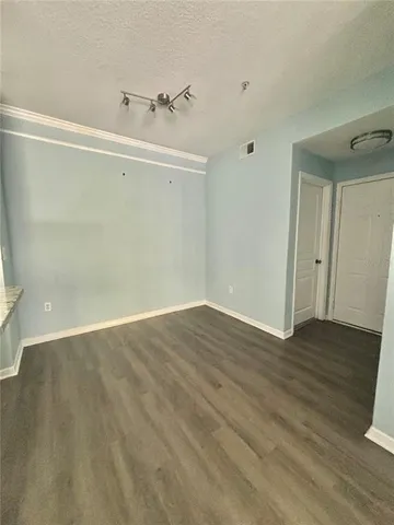 $1,800 | 17110 Carrington Park Drive, Unit 832, Tampa, FL 33647