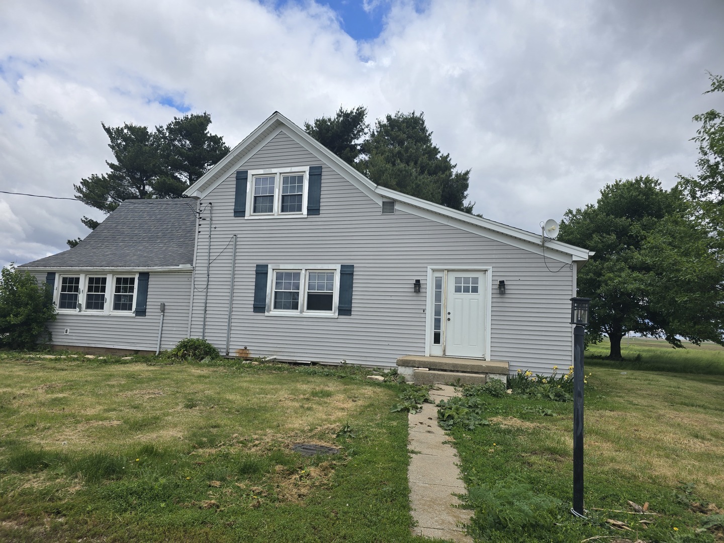 1350 North 2950 East Road Le Roy, IL 61752 - Photo 2 of 13