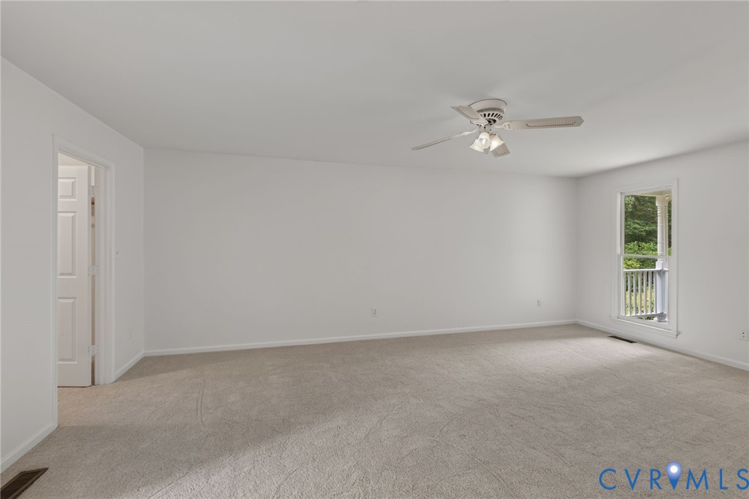 3007 Five Forks Road Pamplin, VA 23958 - Photo 26 of 82 Spacious primary living area featuring neutral wal