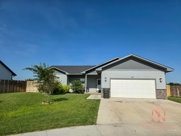 $379,000 | 308 Park View Drive, Garden City, KS 67846