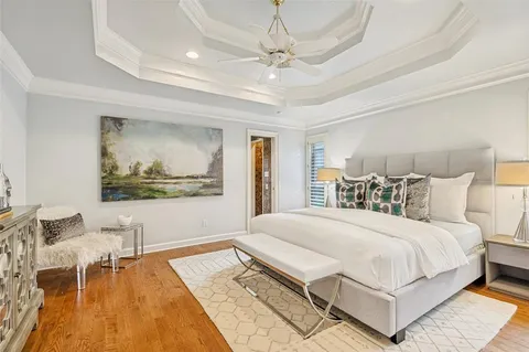 $1,100,000 | 5322 West Mockingbird Lane, Dallas, TX 75209