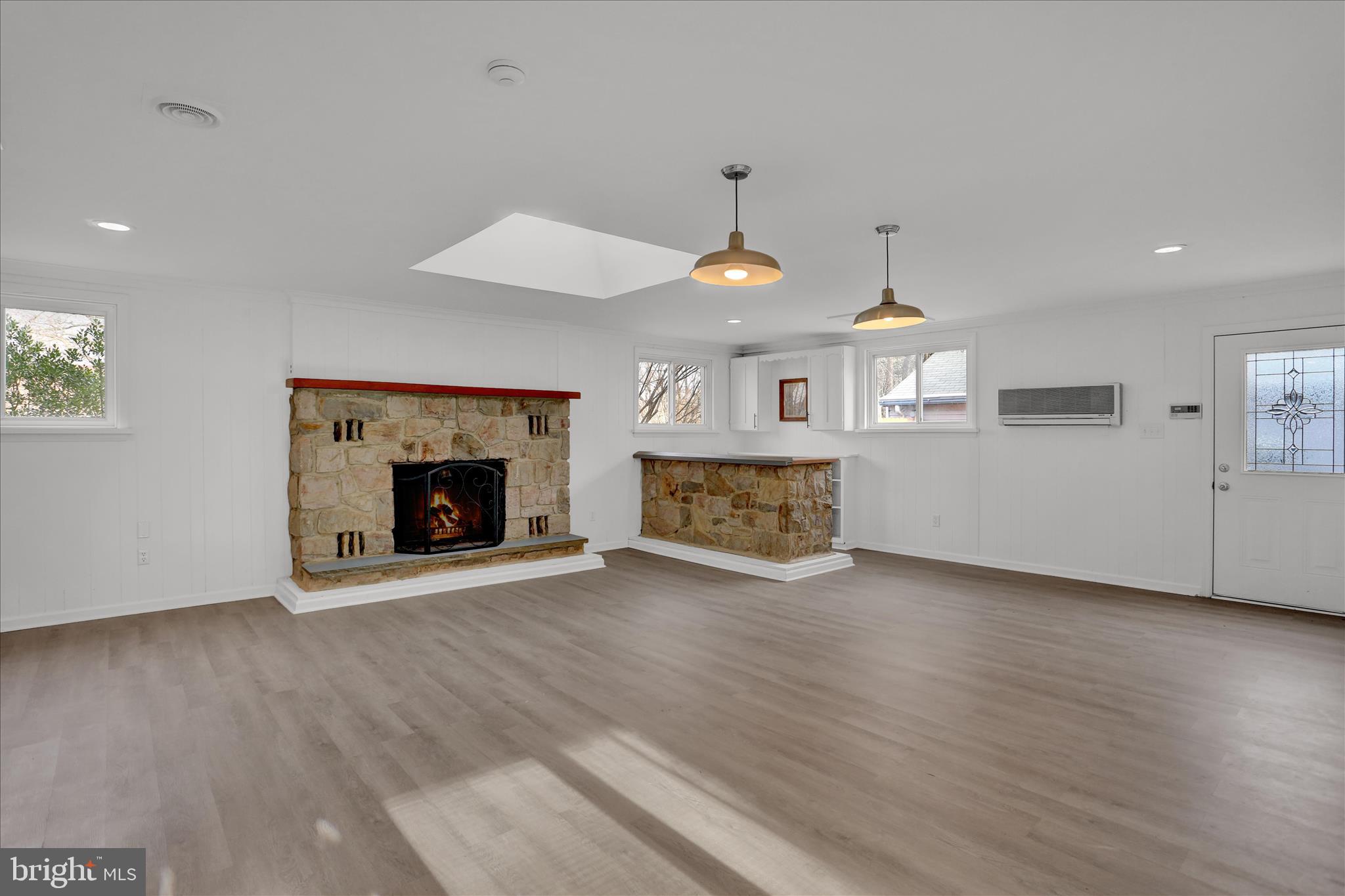 405 State Street Reading, PA 19607 - Photo 16 of 42 a view of an empty room with a fireplace