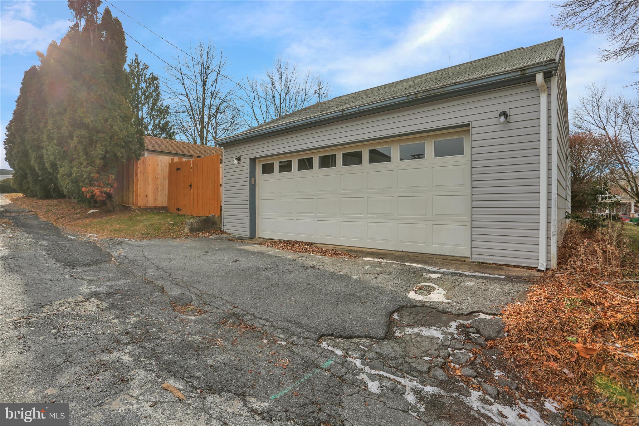 405 State Street Reading, PA 19607 - Photo 42 of 42 a front view of a house