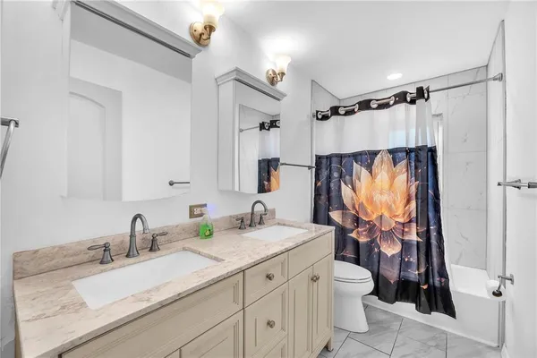 $385,000 | 2805 Tammarron Lane, Brandon, FL 33511
