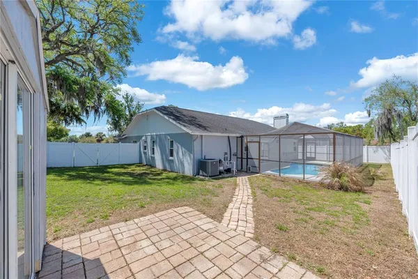 $385,000 | 2805 Tammarron Lane, Brandon, FL 33511