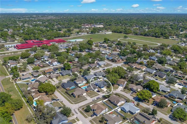 $385,000 | 2805 Tammarron Lane, Brandon, FL 33511