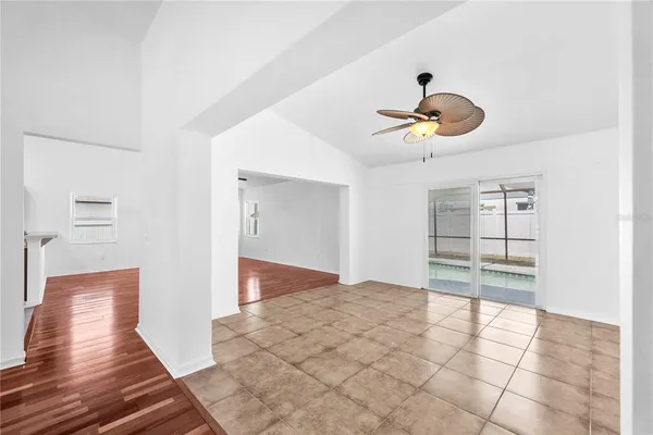 $385,000 | 2805 Tammarron Lane, Brandon, FL 33511