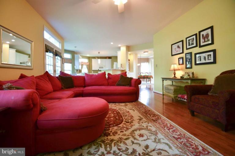 14188 Clubhouse Road Gainesville, VA 20155 - Photo 9 of 30 Family Room #2
