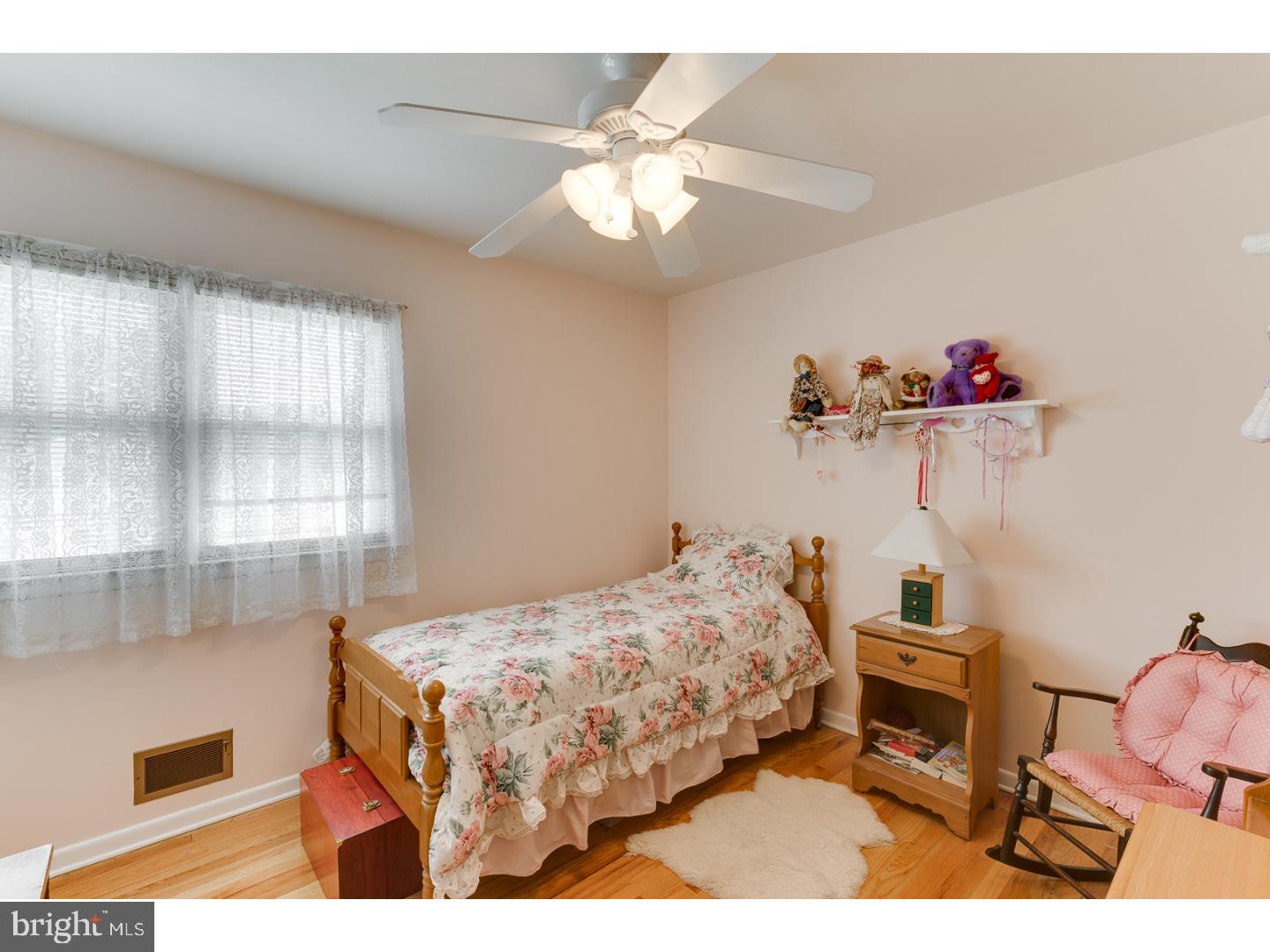 4 Kay Road Hamilton, NJ 08620 - Photo 12 of 25