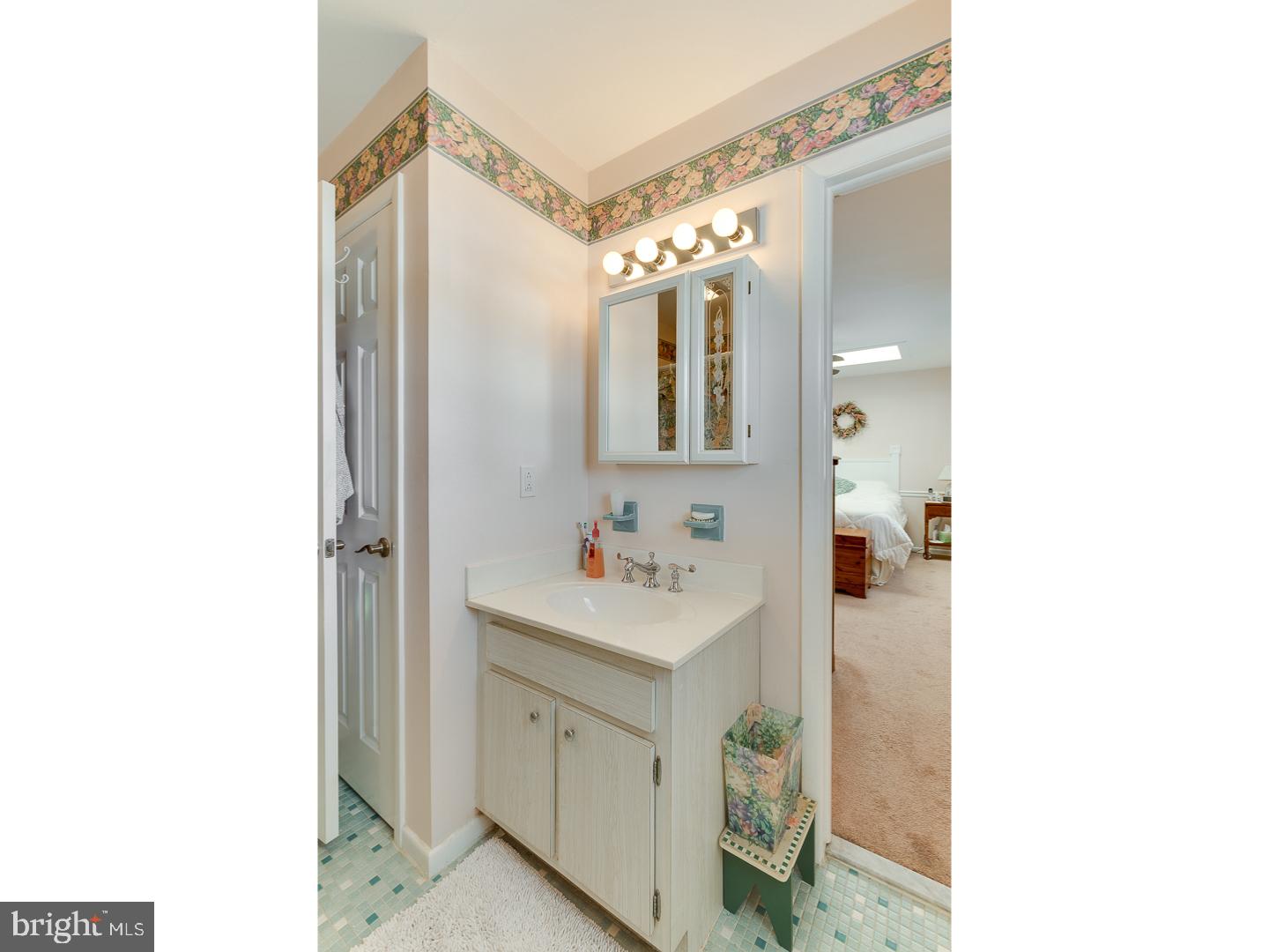 4 Kay Road Hamilton, NJ 08620 - Photo 19 of 25