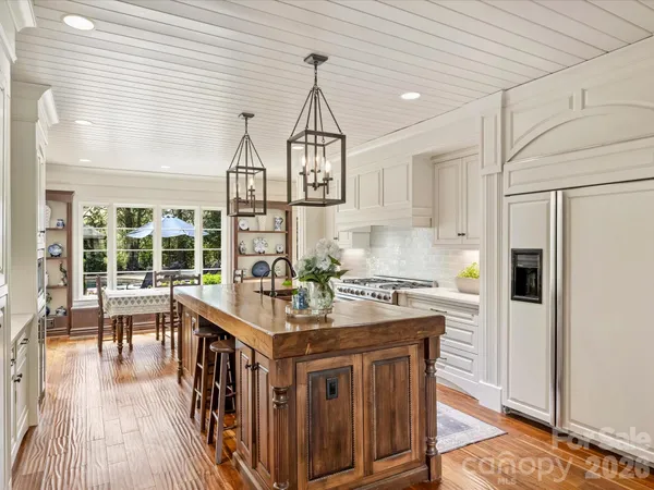 $3,500,000 | 4330 Carmel Valley Road, Charlotte, NC 28226