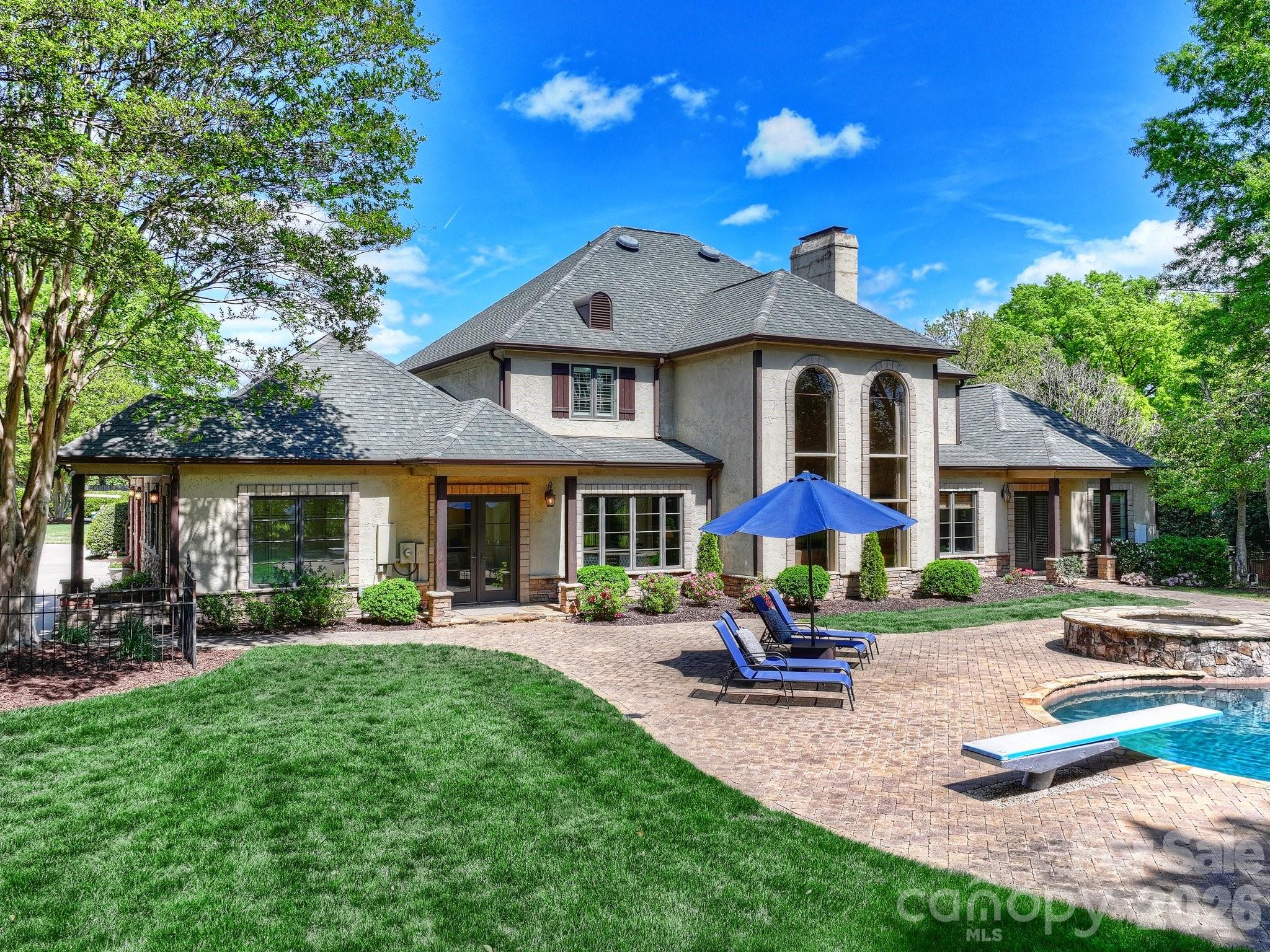 4330 Carmel Valley Road Charlotte, NC 28226 - Photo 32 of 38