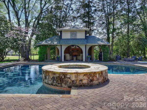 $3,500,000 | 4330 Carmel Valley Road, Charlotte, NC 28226