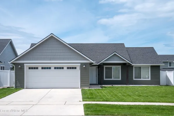 $465,000 | 3885 North Pradera Court, Post Falls, ID 83854