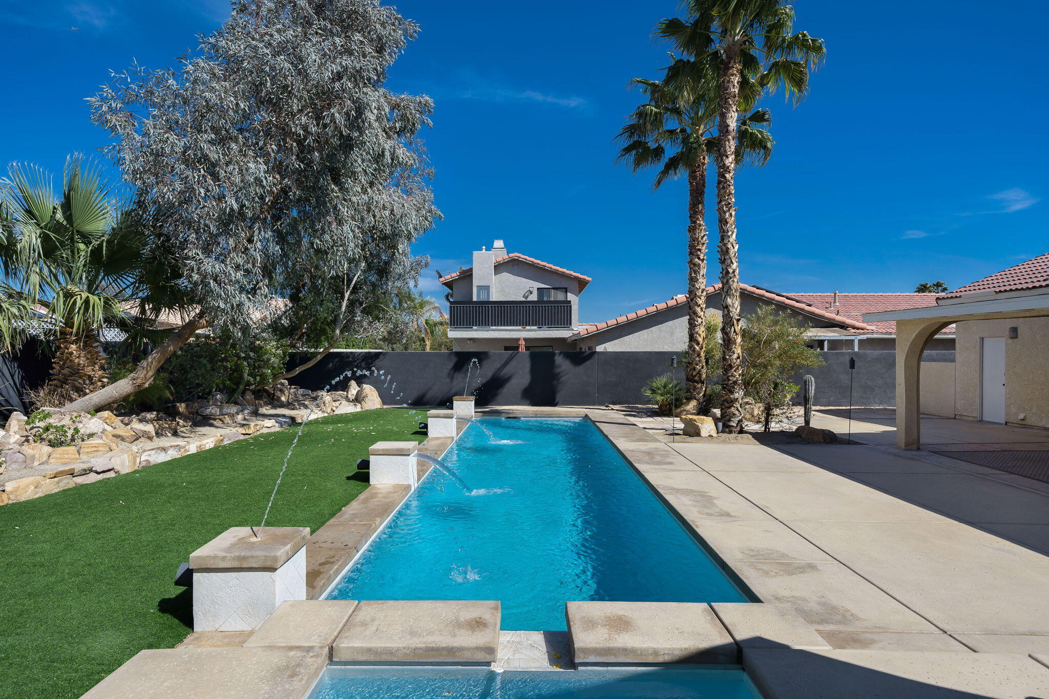 68300 Encinitas Road Cathedral City, CA 92234 - Photo 24 of 32 24-web-or-mls-FRencinitas0421_024