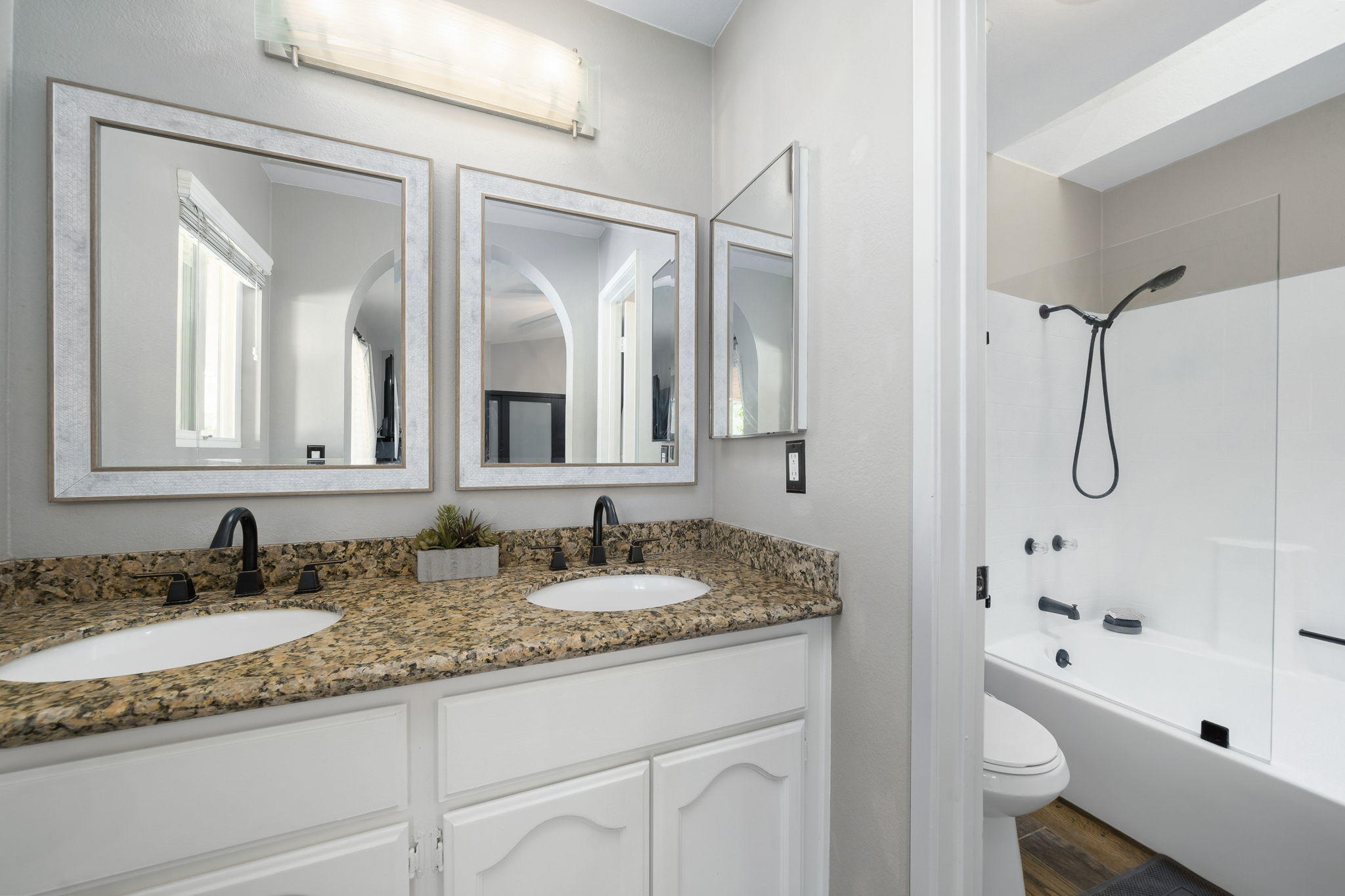 68300 Encinitas Road Cathedral City, CA 92234 - Photo 28 of 32 28-web-or-mls-FRencinitas0421_028