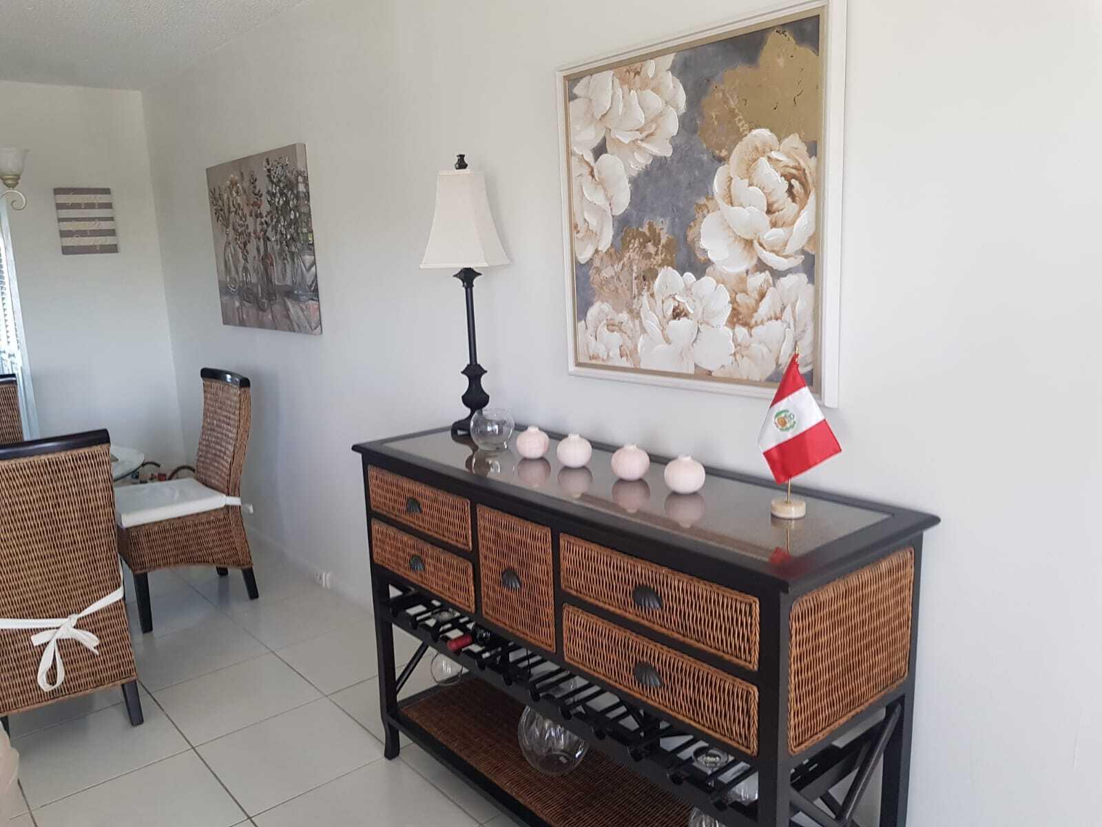 4014 Cornwall East Boca Raton, FL 33434 - Photo 5 of 73 1184665b-b51d-41f6-9953-c3810dfb0bcf