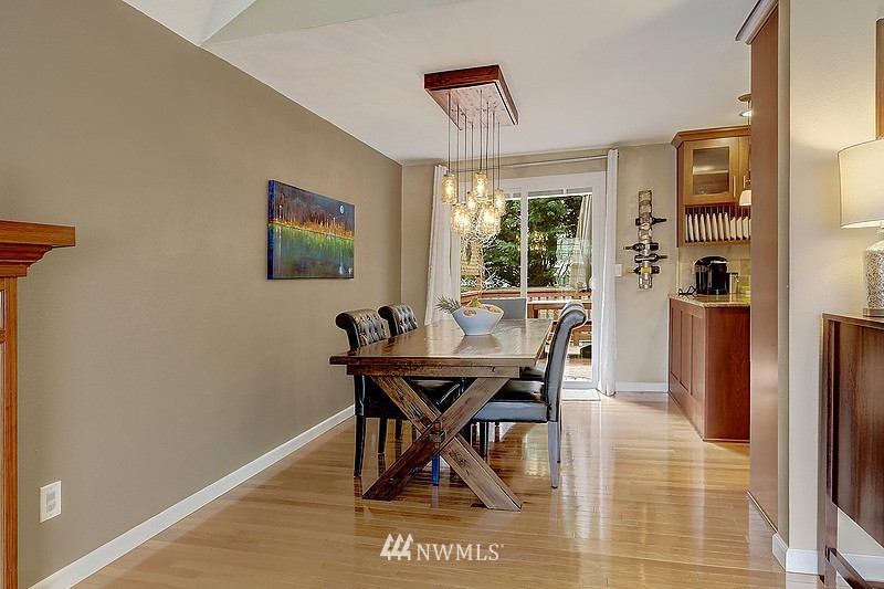 2532 180th Place Southeast Bothell, WA 98012 - Photo 7 of 17 Gallery Image 7