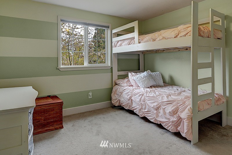 2532 180th Place Southeast Bothell, WA 98012 - Photo 10 of 17 Gallery Image 10
