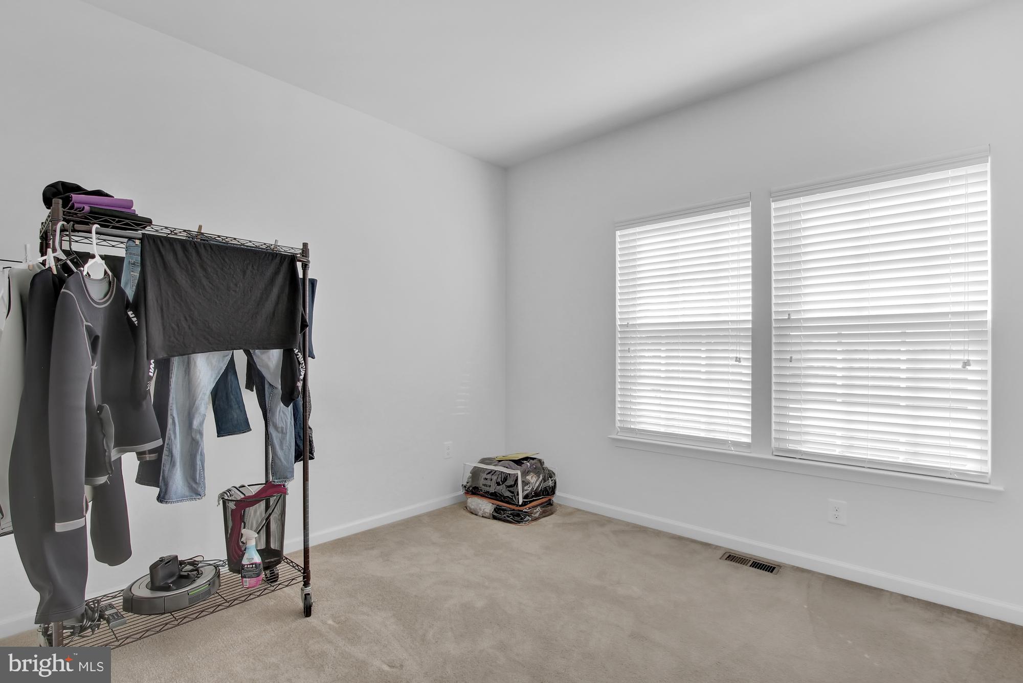 4389 Grandview Road Hanover, PA 17331 - Photo 4 of 40 Gallery Image 4