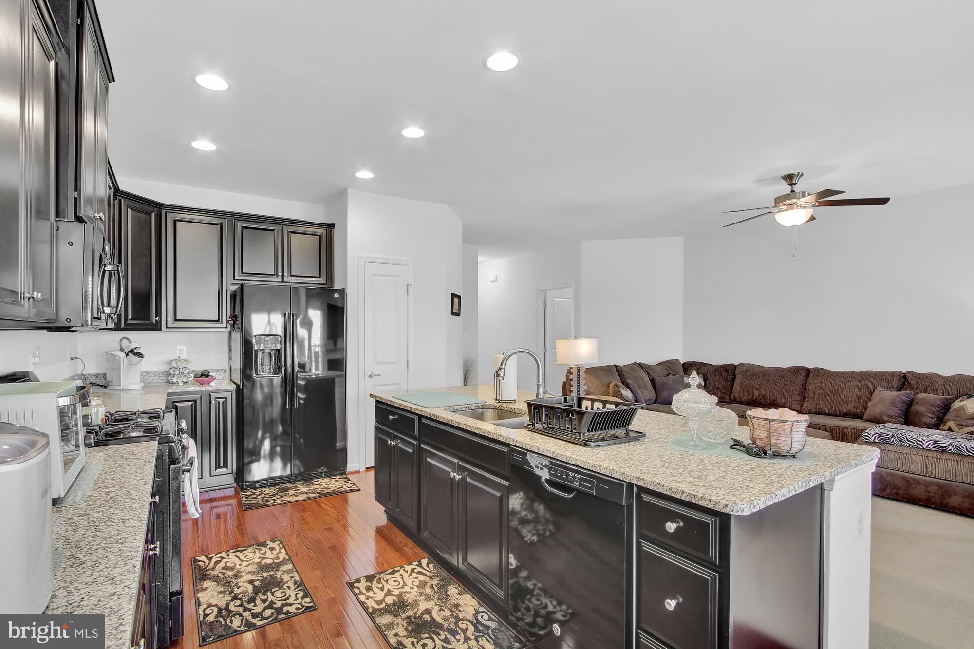 4389 Grandview Road Hanover, PA 17331 - Photo 9 of 40 Gallery Image 9