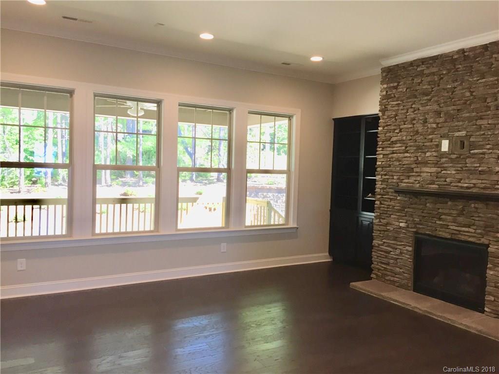 621 Chase Court, Unit 94 Fort Mill, SC 29708 - Photo 4 of 22 Gallery Image 4