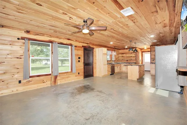 a view of a storage & utility room