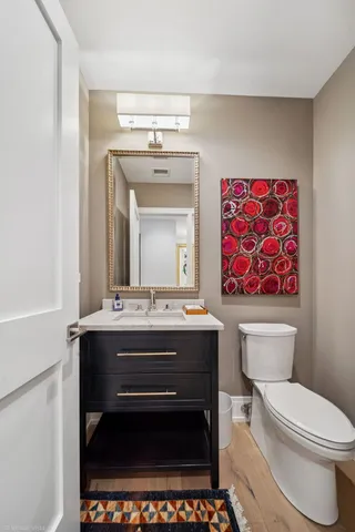 $1,875,000 | 110 South Washington Street, Unit 400, Naperville, IL 60540