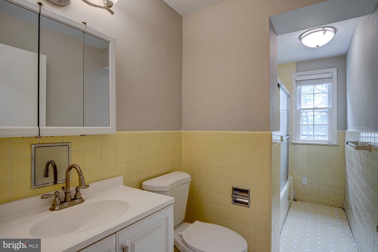 1231 Cox Road Jenkintown, PA 19046 - Photo 32 of 36