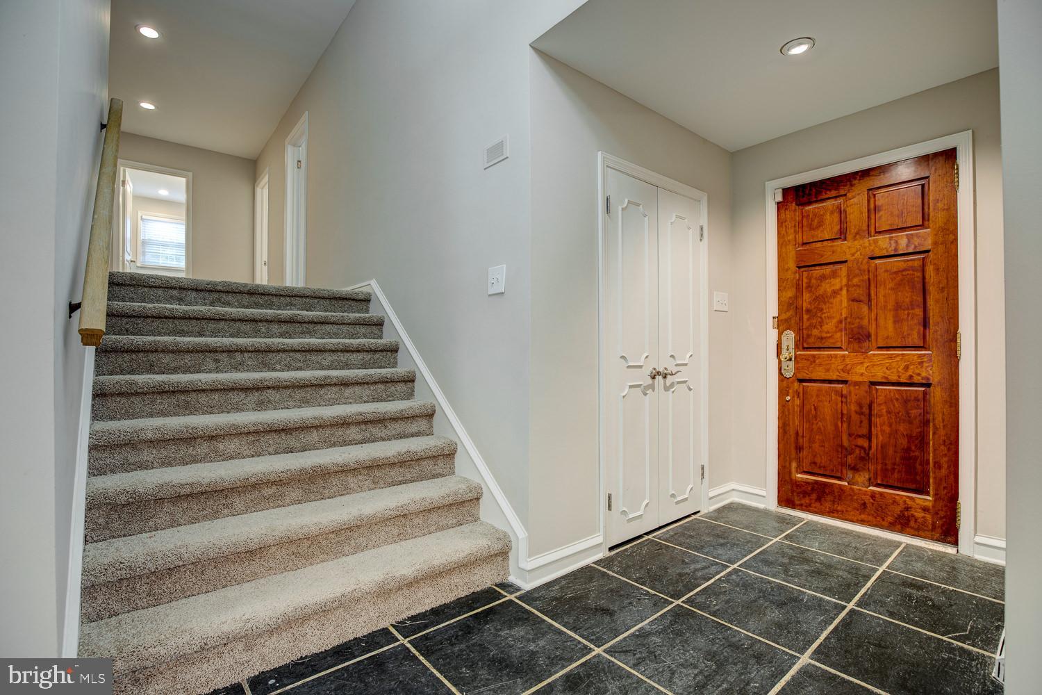 1231 Cox Road Jenkintown, PA 19046 - Photo 10 of 36