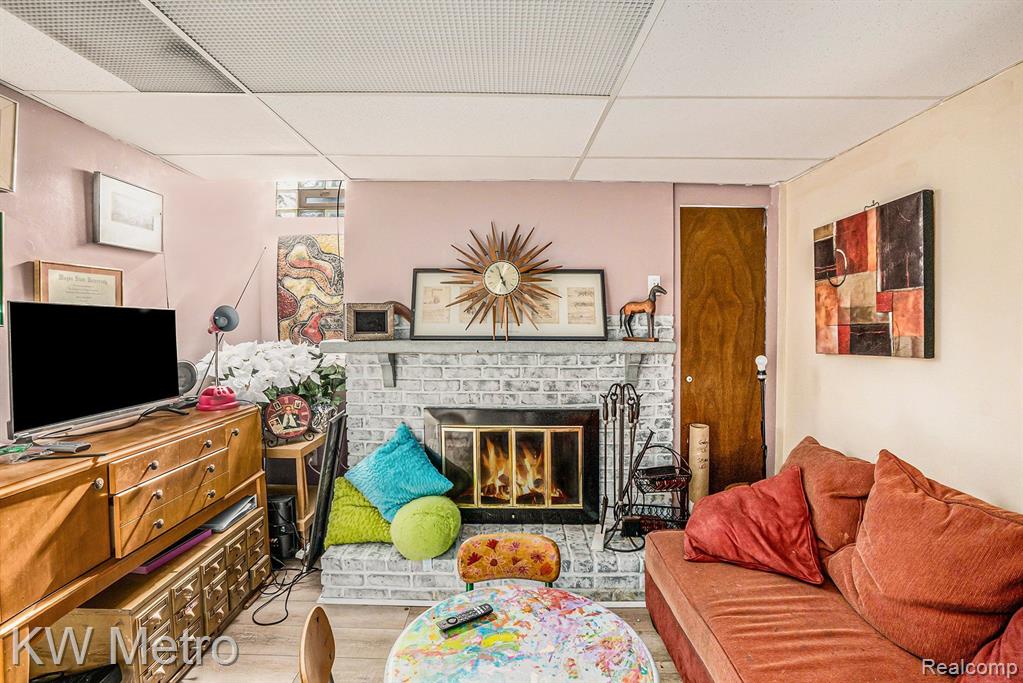 26510 Inkster Road Southfield, MI 48033 - Photo 9 of 15