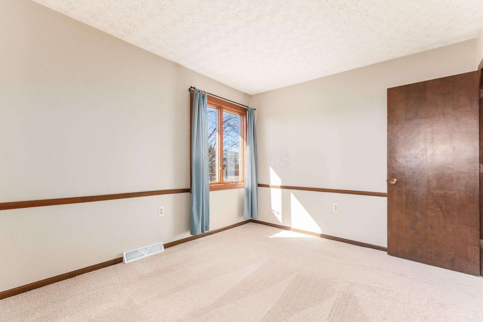 4784 Baker Road Delaware, OH 43015 - Photo 30 of 47 Bedroom